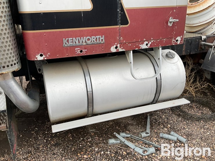 1980-kenworth-w900-image-11