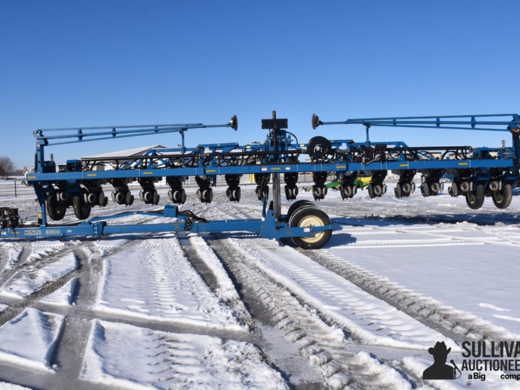 kinze-3600-image-8