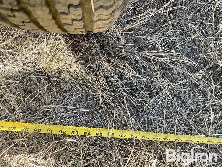 single-round-bale-trailer-image-16