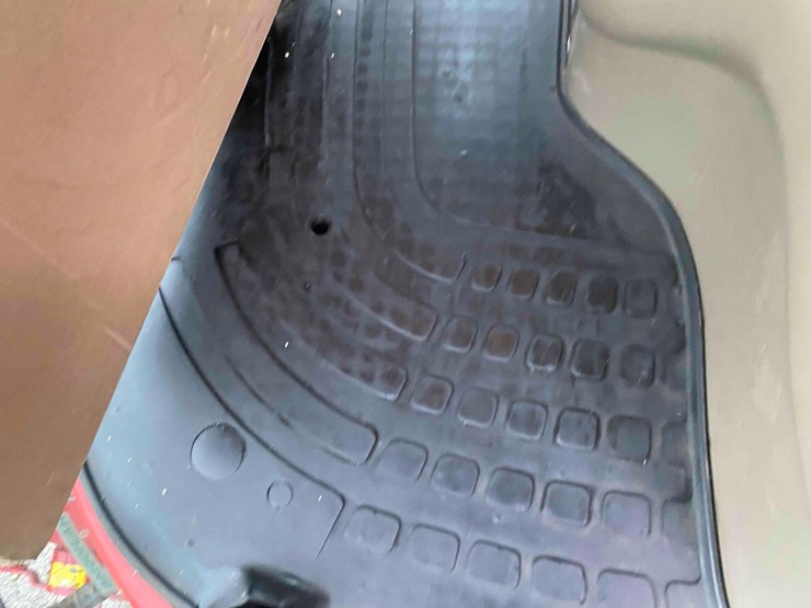 case-ih-8010-image-80