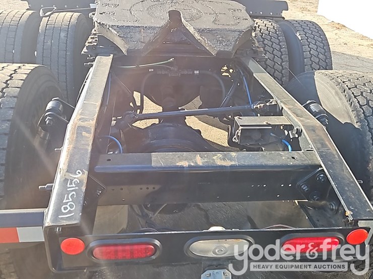 2018-freightliner-cascadia-image-31