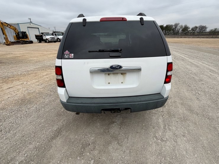 ford-explorer-image-6