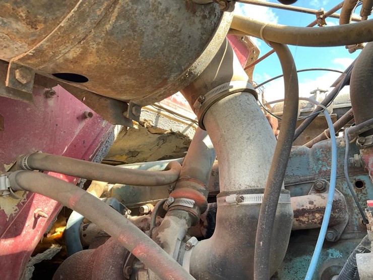 international-1854s-image-76