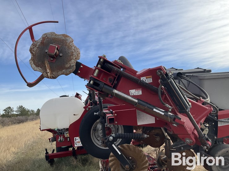 2016-case-ih-1200-image-15