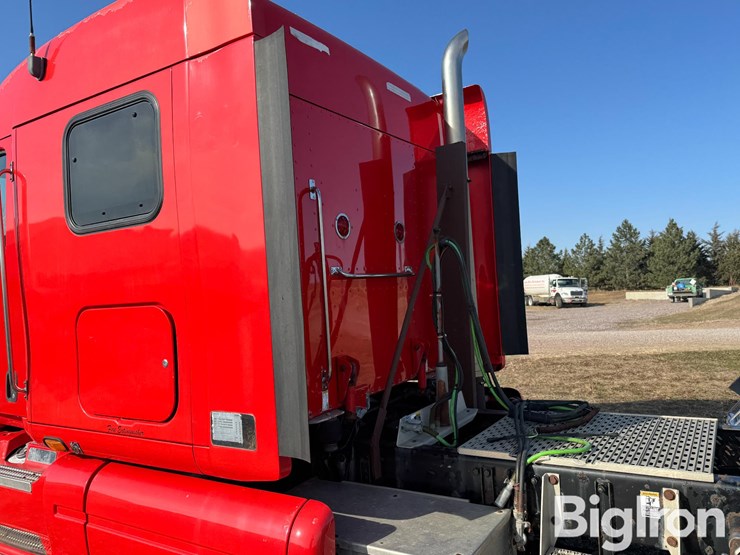 2006-peterbilt-387-image-18