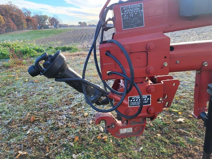 new-holland-1431-image-11