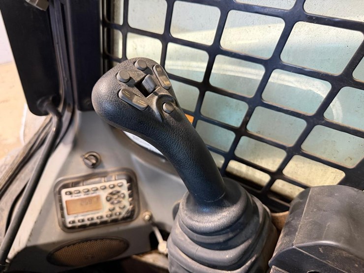 bobcat-s850-image-24