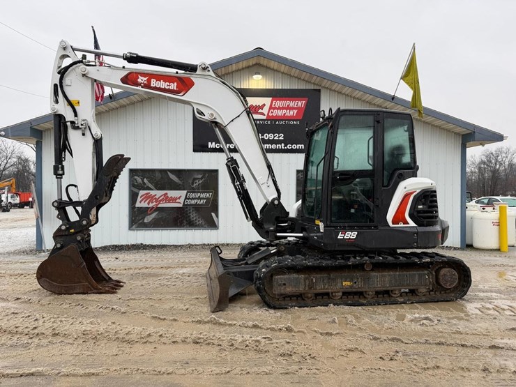 bobcat-e88-image-1