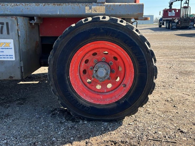 skyjack-sj7135rt-image-25