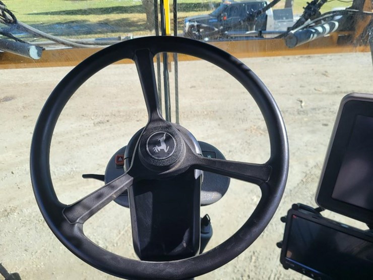 hagie-sts12-image-71