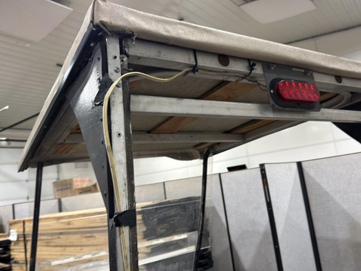 #2351-•-electric-golf-cart*-image-13