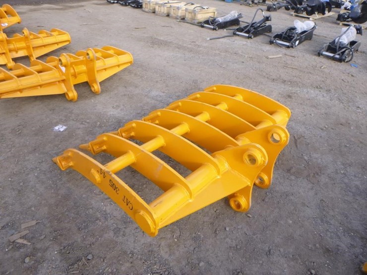 caterpillar-305-image-4