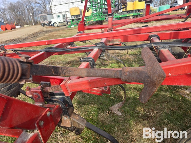 case-ih-4800-image-16