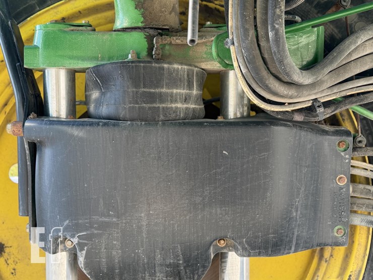 john-deere-r4038-image-19