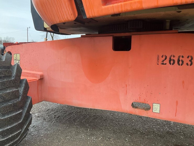 jlg-800aj-image-40