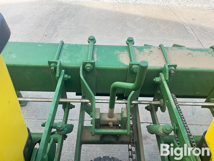 john-deere-7100-image-20