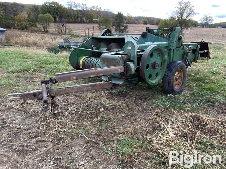 john-deere-14t-image-1