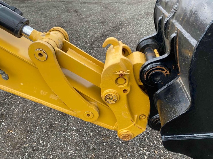 caterpillar-307.5-image-49