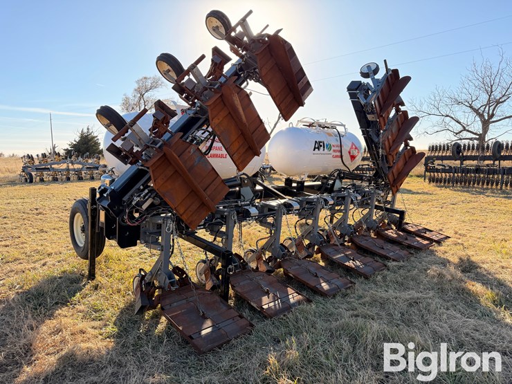 2024-moore-built-12r30-image-7