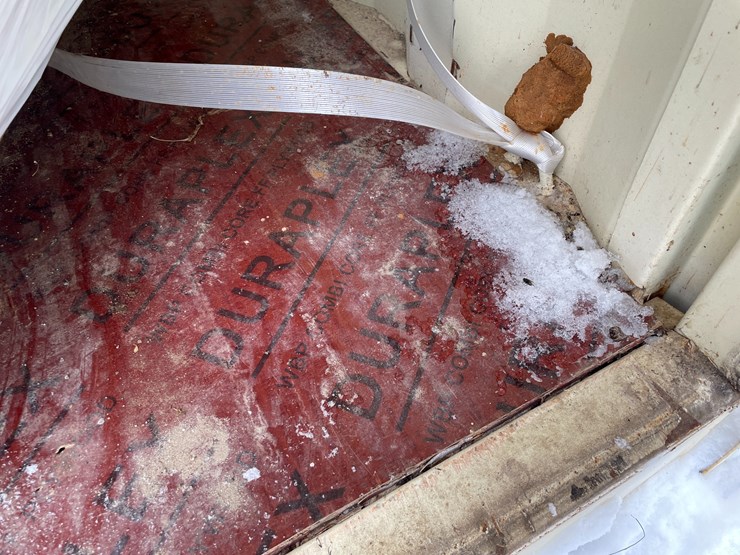 #7484-•-12'-shipping-container-image-6