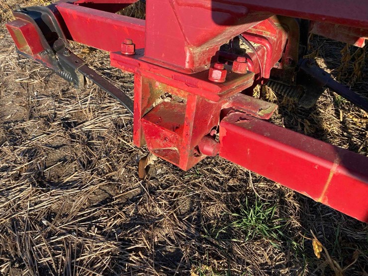 case-ih-4300-image-40