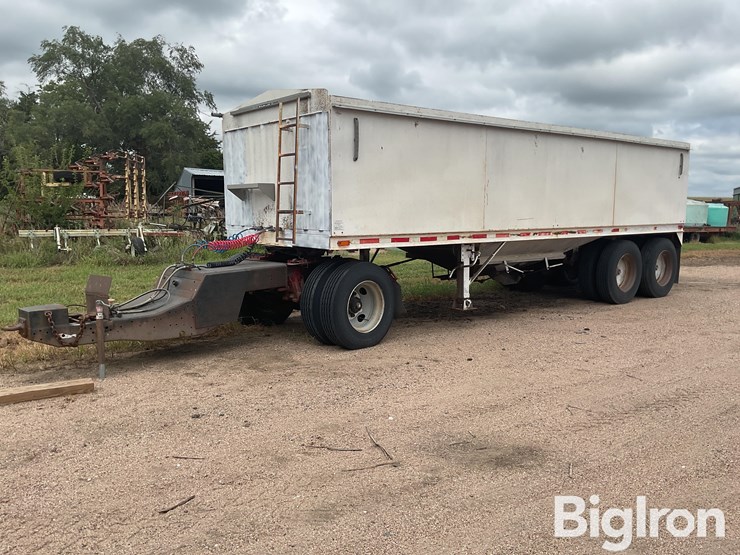 neville-trailer-image-1