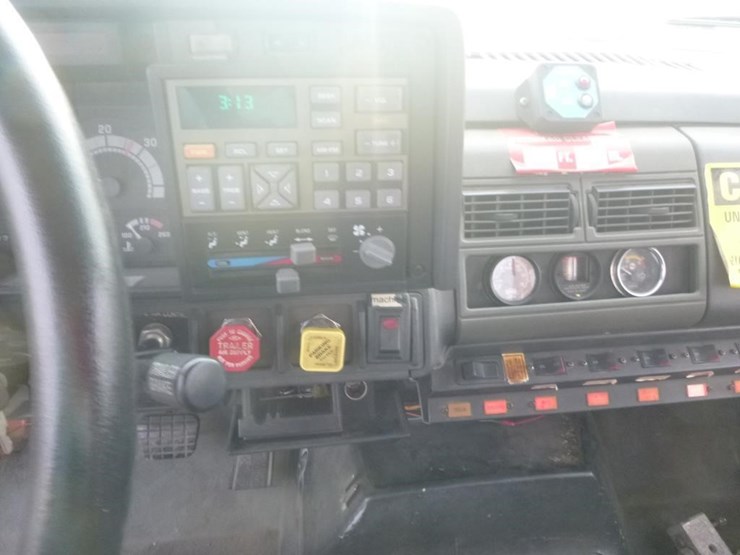 1995-gmc-topkick-image-28