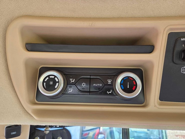 case-ih-620-image-75