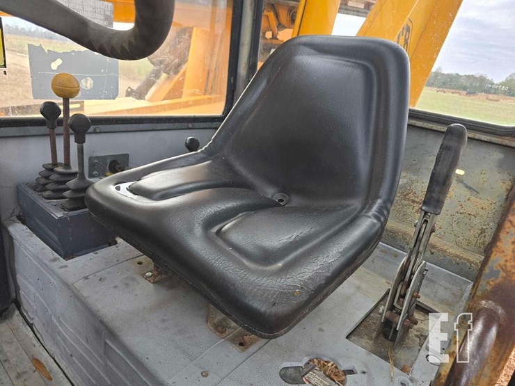 jcb-506c-image-22