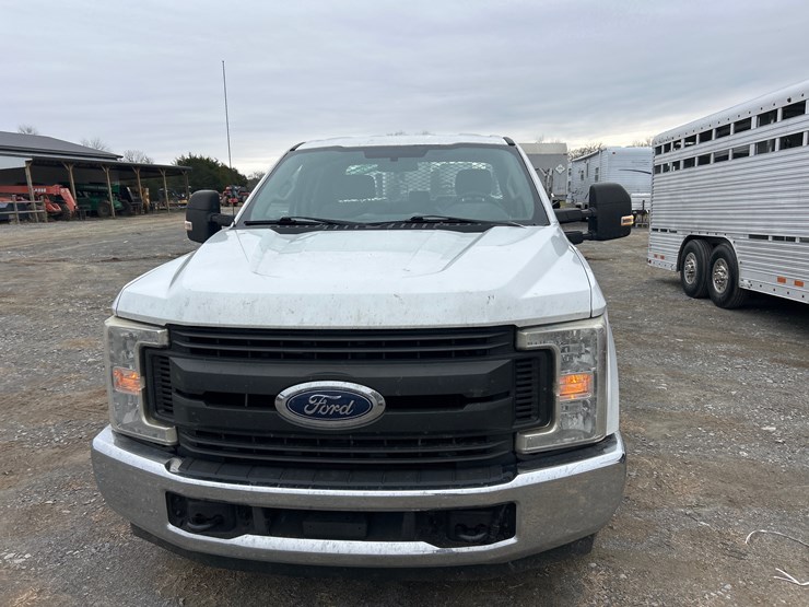 2017-ford-f250-image-6