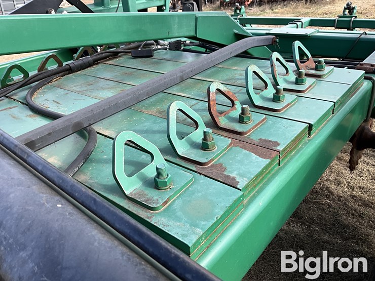 great-plains-2400tt-image-19