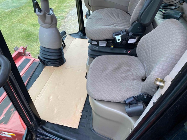 case-ih-8010-image-77