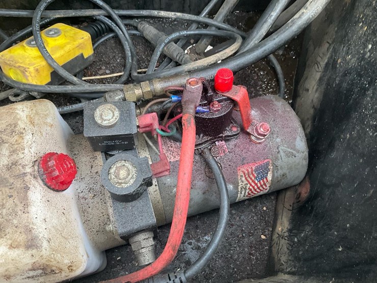 #2204-•-2007-chubbs-dump-trailer-image-15