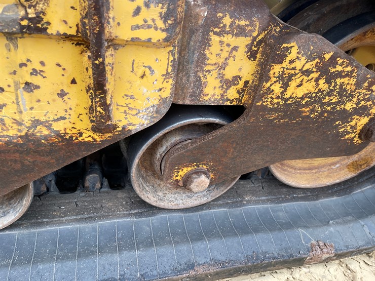 caterpillar-279d-image-45