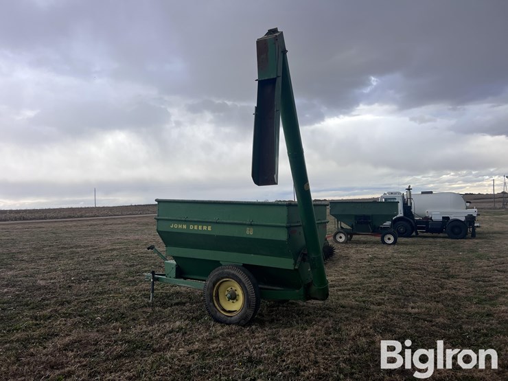 john-deere-68-image-7