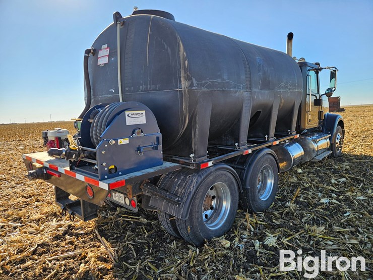 international-9900-image-5