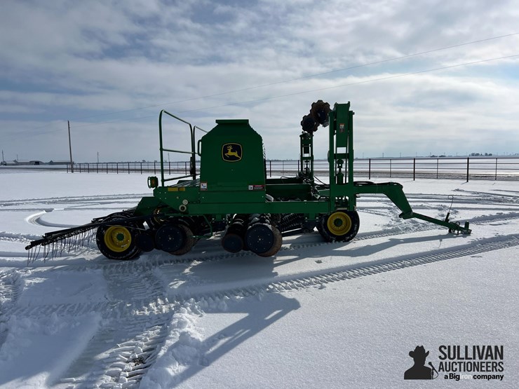 john-deere-1590-image-4