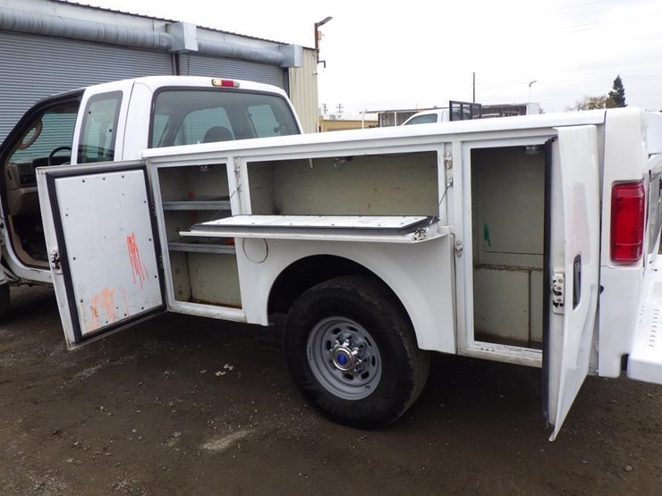 2004-ford-f250-image-9