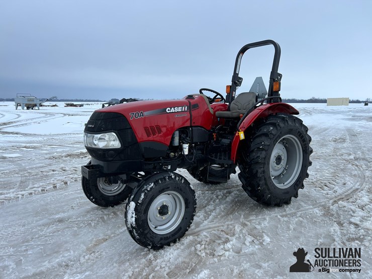 case-ih-farmall-70a-image-1