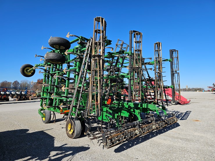 john-deere-2210-image-8