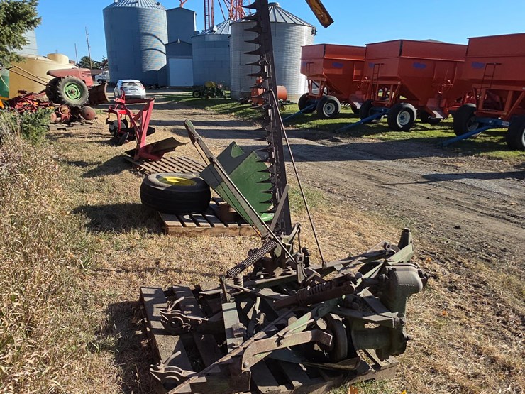 john-deere-7-image-3