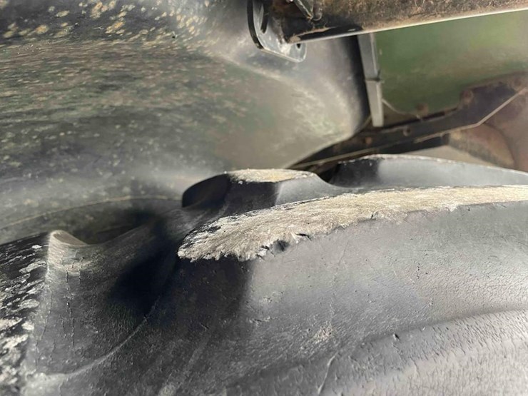 john-deere-8300-image-15