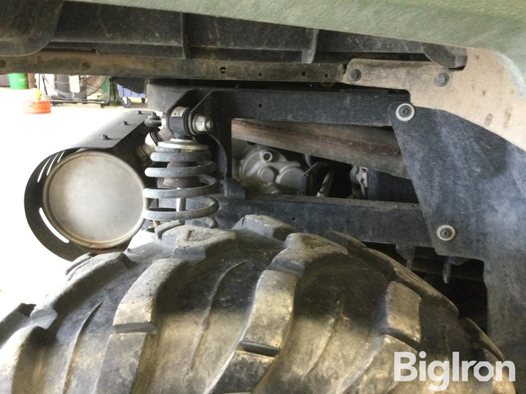 john-deere-gator-image-15