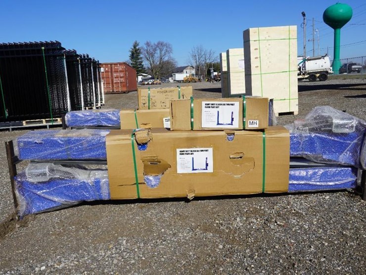 #4074-•-new-10,000-lbs.-2-post-car-lift-image-2