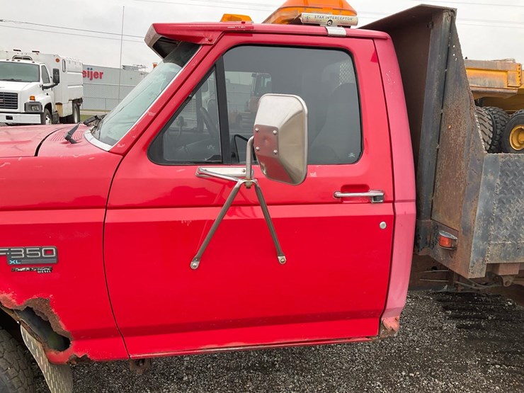 1997-ford-f350-xl-image-28