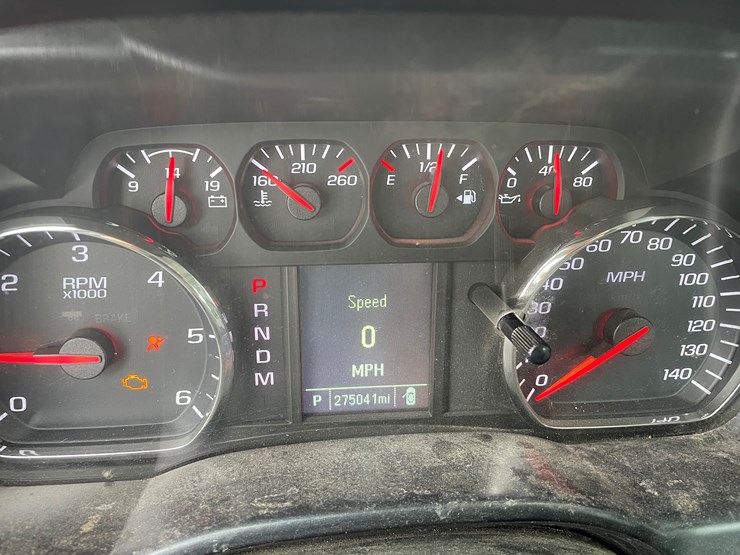 2014-chevrolet-1500-image-30