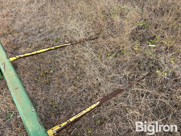 john-deere-400-image-11