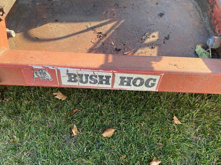 bush-hog-2512-image-16