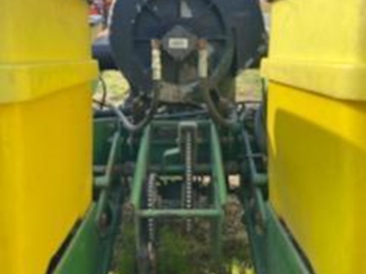 john-deere-7200-image-13