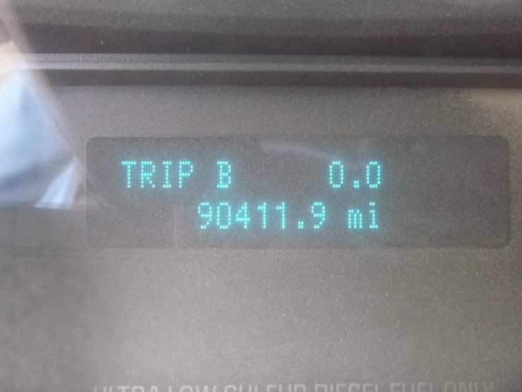 2013-ford-f650-image-24